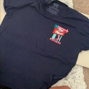 GRAPHIC T SHIRT SIZE M